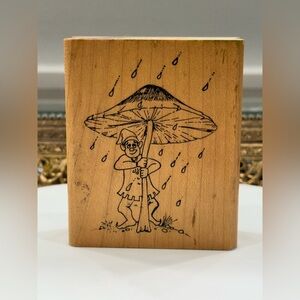 VTG Elf Under Mushroom in the Rain - Embossing Arts Wood/Rubber Stamp M-L, VGUC